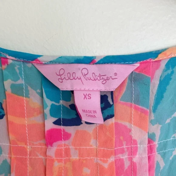 Lilly Pulitzer Alyssa Pineapple Print 100% Silk Tank Top XS Pink Blue Orange - Picture 8 of 9